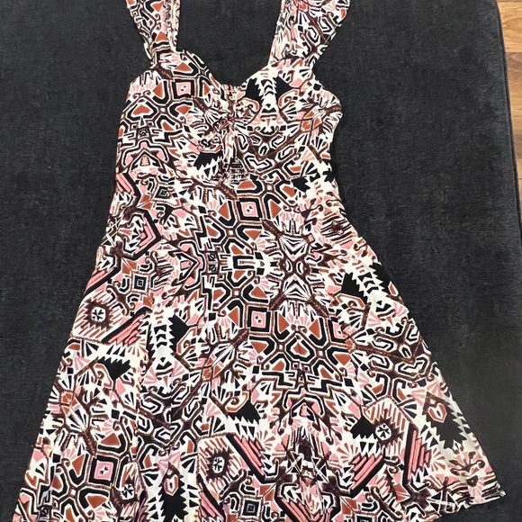 XHILARATION Geo-Print Summer Dress (Size Medium) EUC - Picture 2 of 7